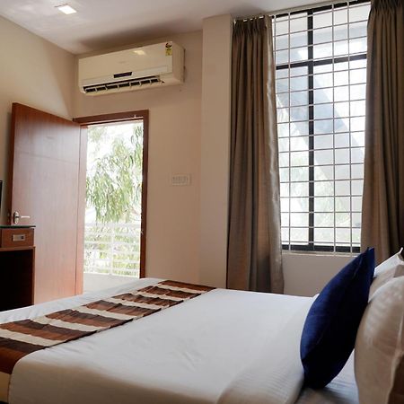 Hotel Suryodaya Ujjain Exterior photo
