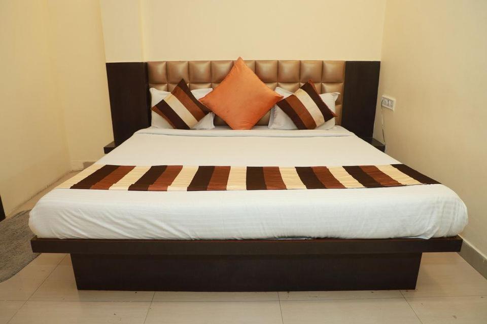 Hotel Suryodaya Ujjain Exterior photo