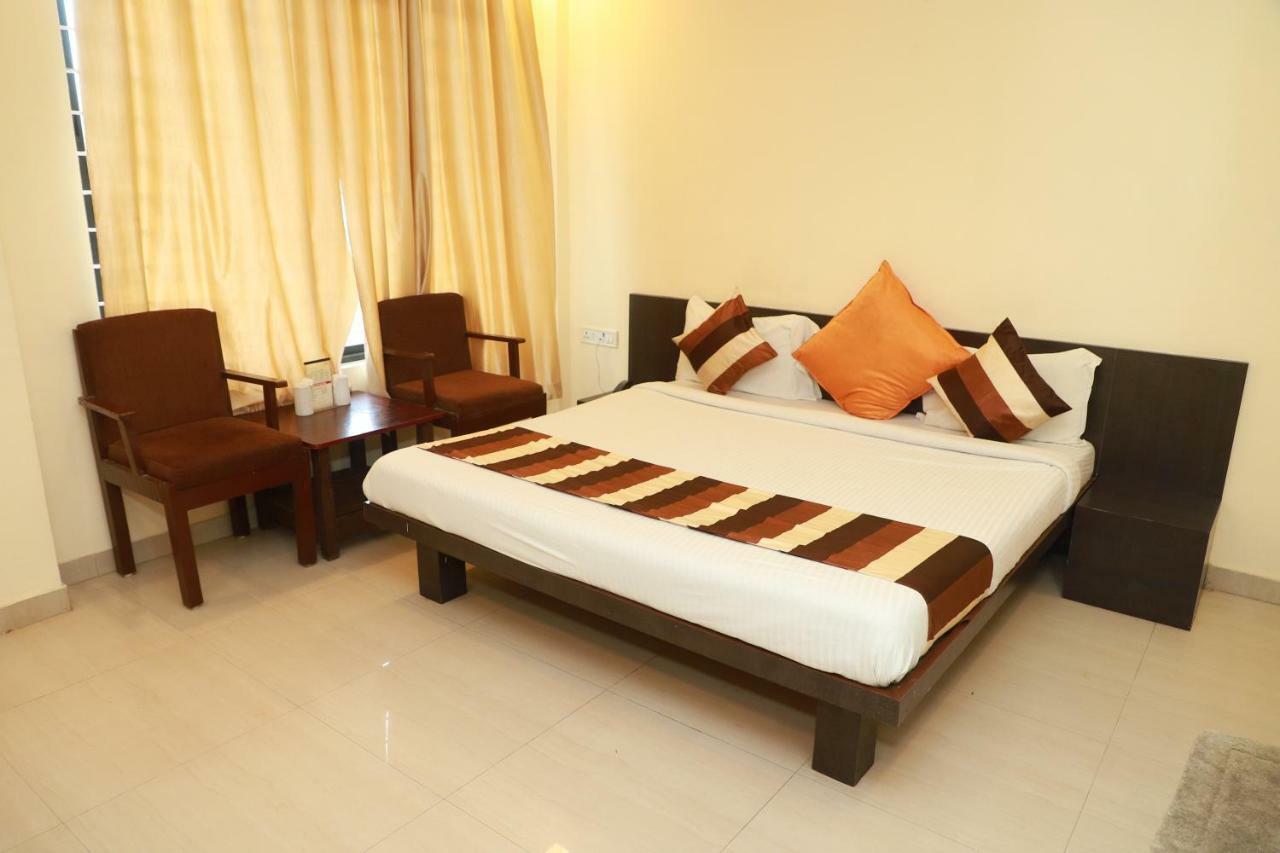Hotel Suryodaya Ujjain Exterior photo